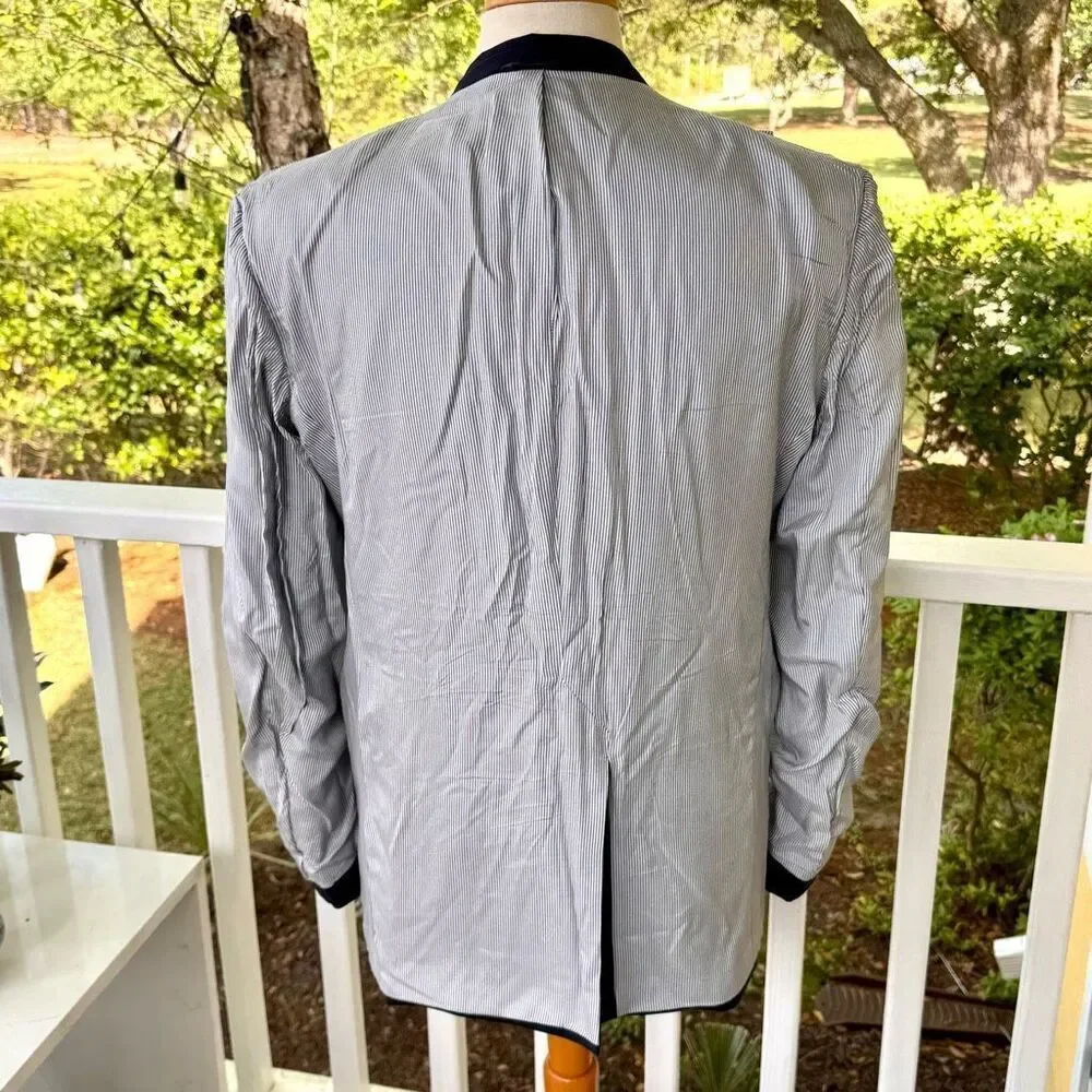 Brooks Brothers Explorer Milano Fit Navy Blue 2 Button Blazer. Size 42 Long.